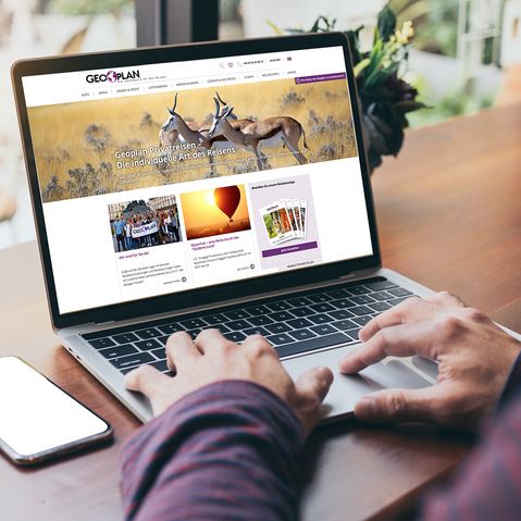 Mockup Laptop Geoplan Webseite