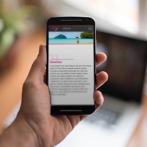 Mockup Thailand eLearning Smartphone