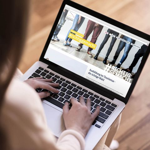 Mockups Kampagne #Richtigemacht Laptop