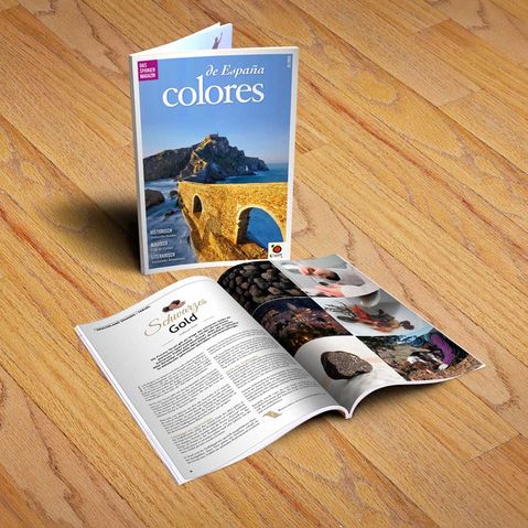 Mockup Spanien Magazin offen